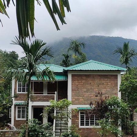 The Rustic Cottage - Homestay Cherrapunji Exterior photo